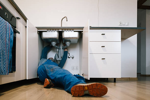 Professional Pipe Repair technician working in Barkhamsted, CT